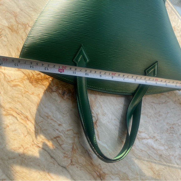 LOUIS VUITTON green Epi Saint Jacques bag - Picture 13 of 14